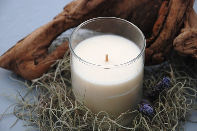 A guide to packing and shipping candles for eCommerce - ParcelBroker Blog